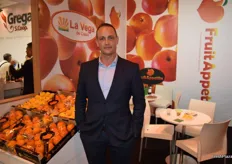 Santiago Vázquez, gerente de La Vega de Cieza, productores de fruta de hueso.