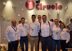 Equipo técnico y comercial de El Ciruelo, productores de fruta de hueso y uva de mesa de Murcia.
