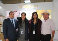 El equipo de Fanalba, empresa productora y exportadora de bananas de Ecuador.