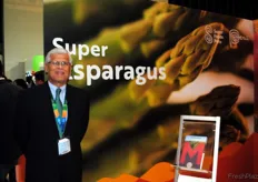 Carlos Zamorano Macchiavello, de Provid (asociación peruana de productores de uva de mesa) y de Ipeh (Instituto Peruano del Espárrago y Hortalizas).