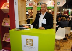 Enrique Díaz, de Diazteca, conocida por su mango mexicano.