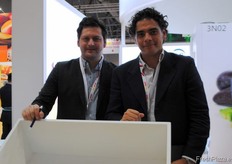 Pablo y Orlando Olmedo Gómez de Chanitos, bananas de México.