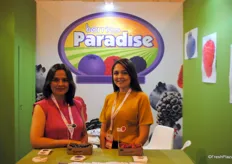 Blanca Solís y Natalia Villanueva, de Berries Paradise, una de las pocas empresas de México, promocionando las berries mexicanas. 