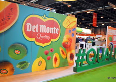 Del Monte con un stand muy colorido y muy atractivo. El eslogan es "Todos dicen sí".