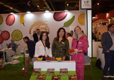 Equipo del stand de Campos de Granada