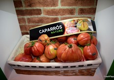 Nuevo tomate corazón de buey de Caparrós Nature.