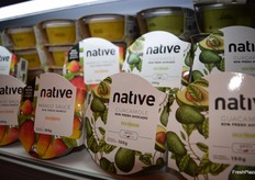 Guacamole y salsa de mango de la marca Native en el stand de Montosa. 