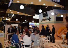 Stand de Jimbofrresh, que promocionó su melón Jimbee. 