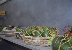 Envases para mango y aguacate con gran reducción del uso de plástico en el stand de Montosa.