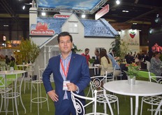 Jaime Zaforas, Marketing Manager de Fresón de Palos, presentando la campaña de 2019/2020, renovando un año más con Sony Pictures en el estreno de Peter Rabbit 2. La compañía apunta a conquistar a los consumidores más jóvenes.