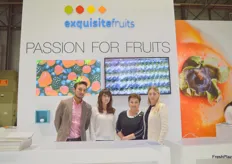 Stand de la empresa valenciana Exquisite Fruits, comercializadora de kaki, fruta de hueso y berries entre otros productos. 