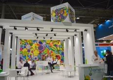 Carbotecnia vino con un stand festivo para celebrar su 20 aniversario.