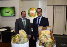 Guillermo González y Juan Valls, dos de los productores de papaya de Tenerife con marca Sweet Papaya.