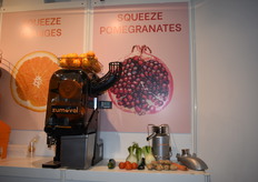 Zumoval, exprimidoras para granadas, zumos de fruta y verduras.