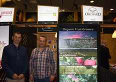 Saltamontes Bio, agricultura familiar y sostenible. Izq. Victorio Catalán y dcha. Víctor Casado. 