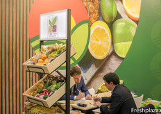 El stand de Frutas Comerciales S.A.