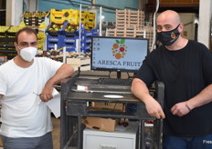 Los dos cofundadores de Aresca Fruit.