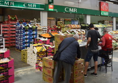 Uno de los muchos puntos de venta de CMR.