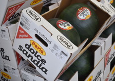 Melones de la marca Peris.