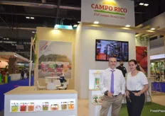 Santiago Acuña y María García, de la empresa sevillana Campo Rico, que este año lanza sus ensaladas de V gama