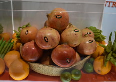 Granadas Demeter, naranjas y mano de buda, de Citran