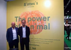 Sébastien Adnot (director comercial) y Cristóbal Molina, presidente de Sat Síntesis, productores y comercializadores de cítricos y fruta de hueso. 
