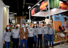 Equipo técnico y comercial de BASF, que presenta las nuevas variedades de tomate Rednoir y melón Sunup.