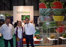 Paco González, delegado para Andalucía Occidental; Juan López, delegado para Murcia y María Gómez, del departamento de marketing de Intersemillas.