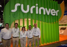 Equipo comercial de la cooperativa Surinver, que sigue ampliando su gama de productos de V gama. 