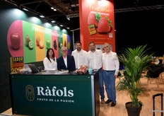 De izquierda a derecha: Marta Cesén, comercial responsable de aguacate Paso Lagarto; Eduard Ràfols, fundador y gerente; Carlos Jiménez, director comercial; Xavi Monfort, comercial, y Pablo Romero, responsable de Calidad.