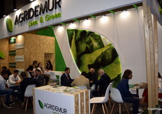 Stand de Agridemur, productores de bolsas de ensaladas.