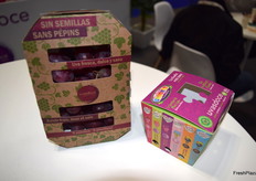 Envases sostenibles para uva de mesa en el stand de Uvasdoce.