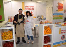 Staff del stand de Tribelli, quienes estuvieron ofreciendo degustaciones de este pimiento dulce de Enza Zaden, en multitud de posibilidades culinarias.