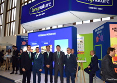 Representación del stand de la empresa extremeña Tany Nature, proveedora de fruta de hueso y otros productos.