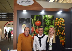Carlos Alamar, Serafín García y Nalinn Larsson, de Iberica Fruit