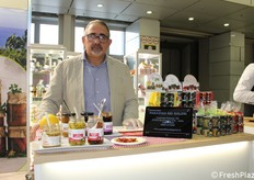 Santo Cauteruccio, de Paradiso dei Golosi, empresa calabresa fundada en 1996 con el objetivo de promocionar los productos de su territorio, Buonvicino.