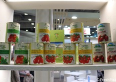 Pancrazio Spa es una de las empresas históricas en la producción de conservas vegetales en Italia, situada en Cava de' Tirreni, a 45 km al sur de Nápoles. Fundada en 1930, en la actualidad está dirigida por la tercera generación de la familia. La empresa produce conservas vegetales basadas en las líneas de tomate y legumbres, disponibles en versión convencional o ecológica. En la foto, la línea de tomate ecológico.