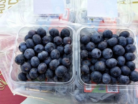 Los consumidores están empezando a reconocer las marcas chinas de fruta  local