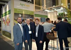 Hugo Rodríguez, Sergio Aparicio y David Ferrer, en el stand de AgroFresh.