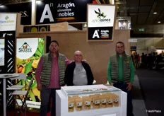 José María Laínez, Giovanni Vatieta y Cándido Gutiérrez, de Agrolaínez, productores biodinámicos de frutos secos