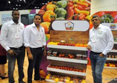 El equipo de Sol Tropical Produce, de la República Dominicana, conocidos por su exportación de hortalizas premium.