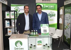 Ismael Pérez y Lucas González, de la almeriense Biorizon Biotech, fabricante de bioestimulantes y bioprotectores basados en microalgas con la tecnología patentada Trietech