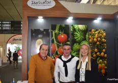 Carlos Alamar, Serafín García y Nalinn Larsson, de Iberica Fruit